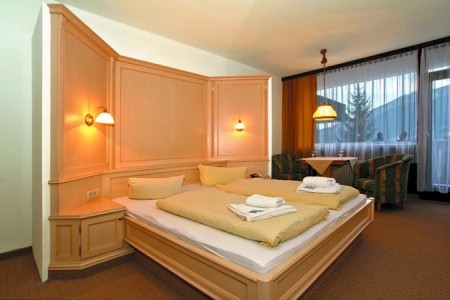 Alpenhotel Dachstein S Bazénem – Bad Goisern Léto
