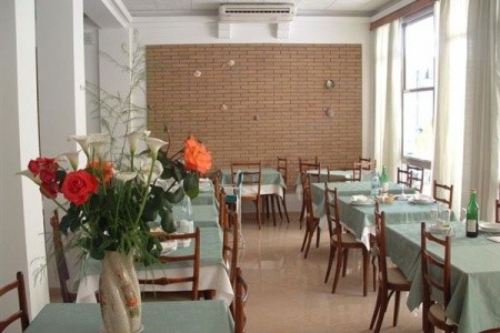 Hotel Leonardo