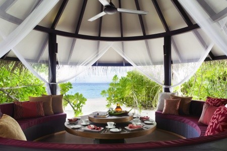 Anantara Kihavah Villas, Maledivy-Baa Atol – Over Water Pool Villa