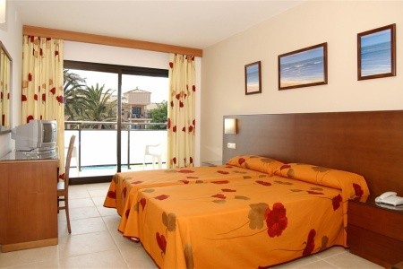 Hotel Puente Real