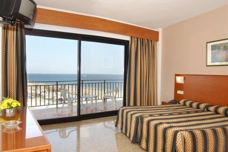 Hotel Puente Real