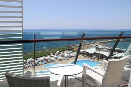 Sentido Gold Island