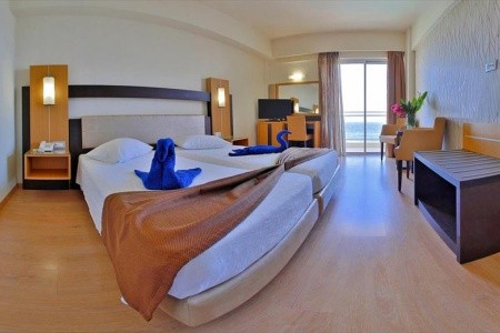 Pegassos Hotel