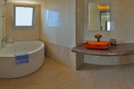 Pegassos Hotel
