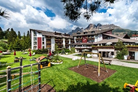Hotel Sporthotel Alpenrose – Nova Levante / Carezza