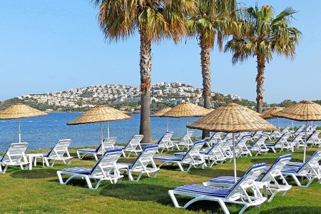 Hotel Club Blue White