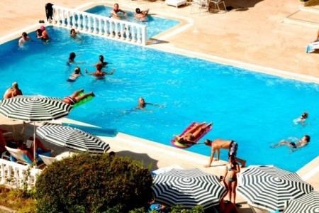 Green Park Aparthotel