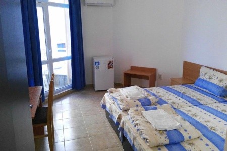 Hotel Duni Ii