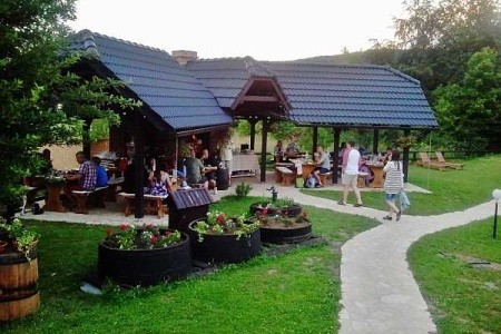 Etno Garden Sobe – Plitvička Jezera