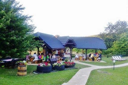 Etno Garden Sobe – Plitvička Jezera