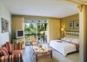 BEACHCOMBER SHANDRANI RESORT & SPA