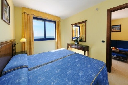 Aparthotel Vistamar
