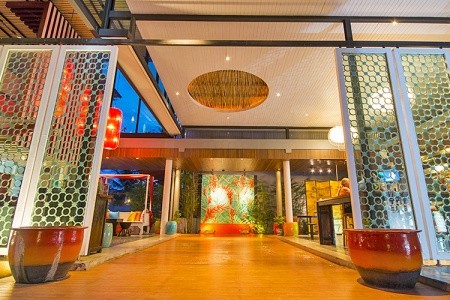 Hotel Red Ginger Chic Resort