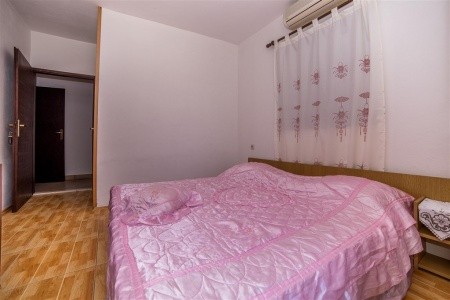 Apartment Drpić