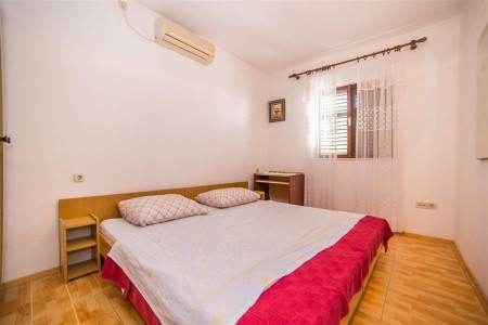 Apartment Drpić