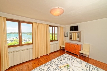 Apartments Tanushaj