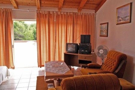 Apartments Verka