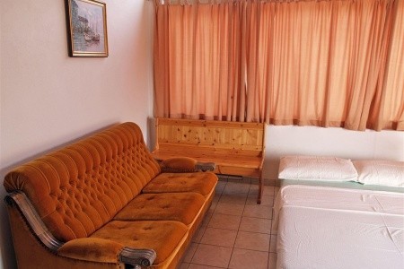 Apartments Verka