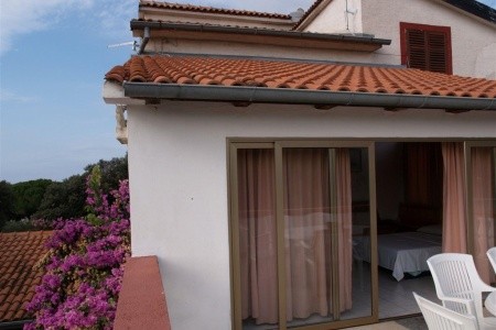 Apartments Verka