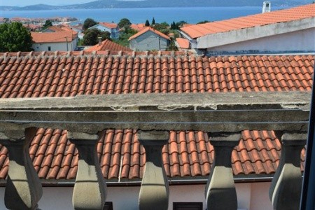 Apartments Verka