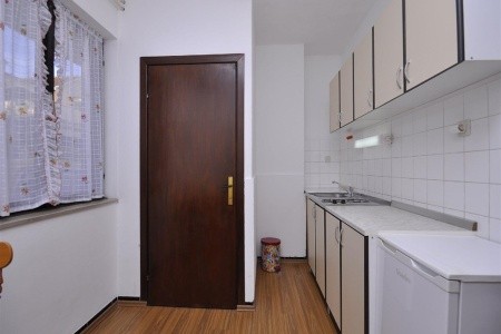 Apartments Ljiljana