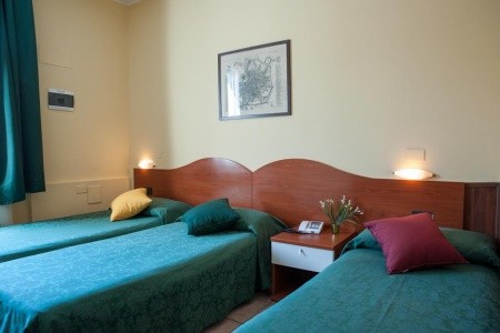 Hotel The Best