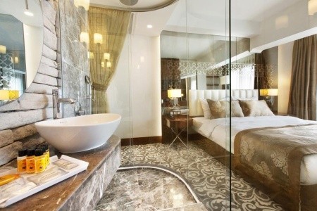 Hotel Spa Pera Center