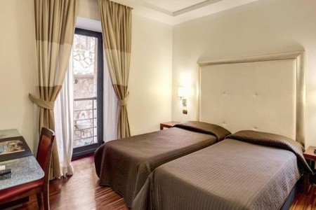 Hotel The Strand