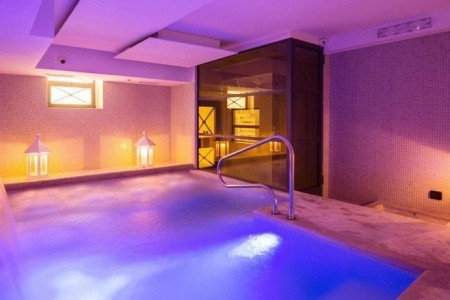 Hotel The Strand