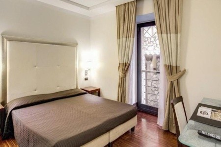 Hotel The Strand