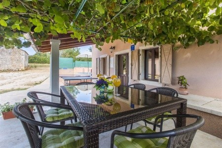 Holiday House Marija