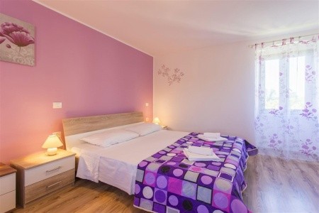 Holiday House Marija