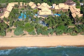 Royal Palms Beach