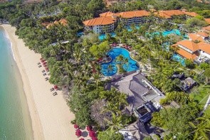 The Laguna Resort & Spa
