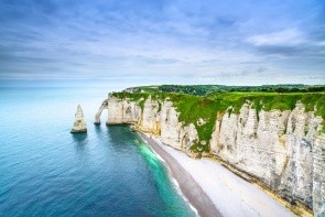 Útesy Falaise d'Etretat