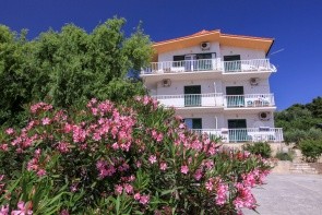 Vila Adriana