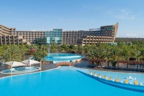 Noahs Ark Delux Hotel & Casino
