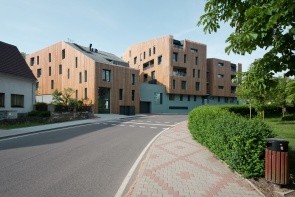 Lakepark Residence