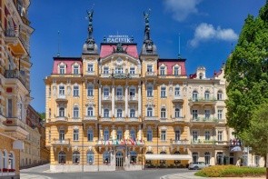 Hotel Pacifik