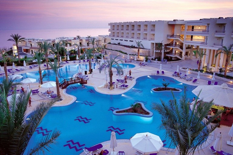 Hotel Hilton Sharks Bay Resort, Egypt Sharm El Sheikh 492 EUR Invia